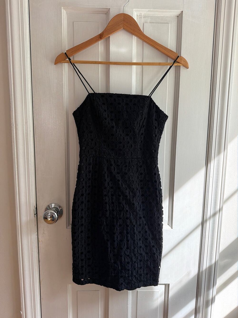 Banana Republic Black Cotton Eyelet Spaghetti Strap Mini Dress 00P